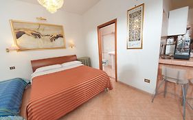 Suites Oliveri Viale Marconi